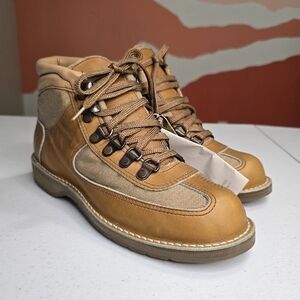 Danner Model 39 23 11E882 Boots Tan Leather Canvas‎ Gortex Vibram Men's 7.5